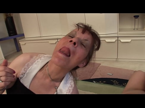 ❤️ Bi amona eta aitona batek hirukotea dute ❌ Porno fb pornoan eu.milf-nut-net.ru ❌️❤